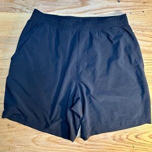 Lululemon - Pacebreaker 7” - Black - Large